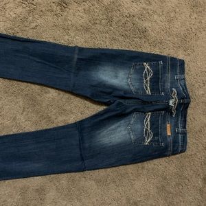 Cowgirl Tuff Longhorn II 35x35